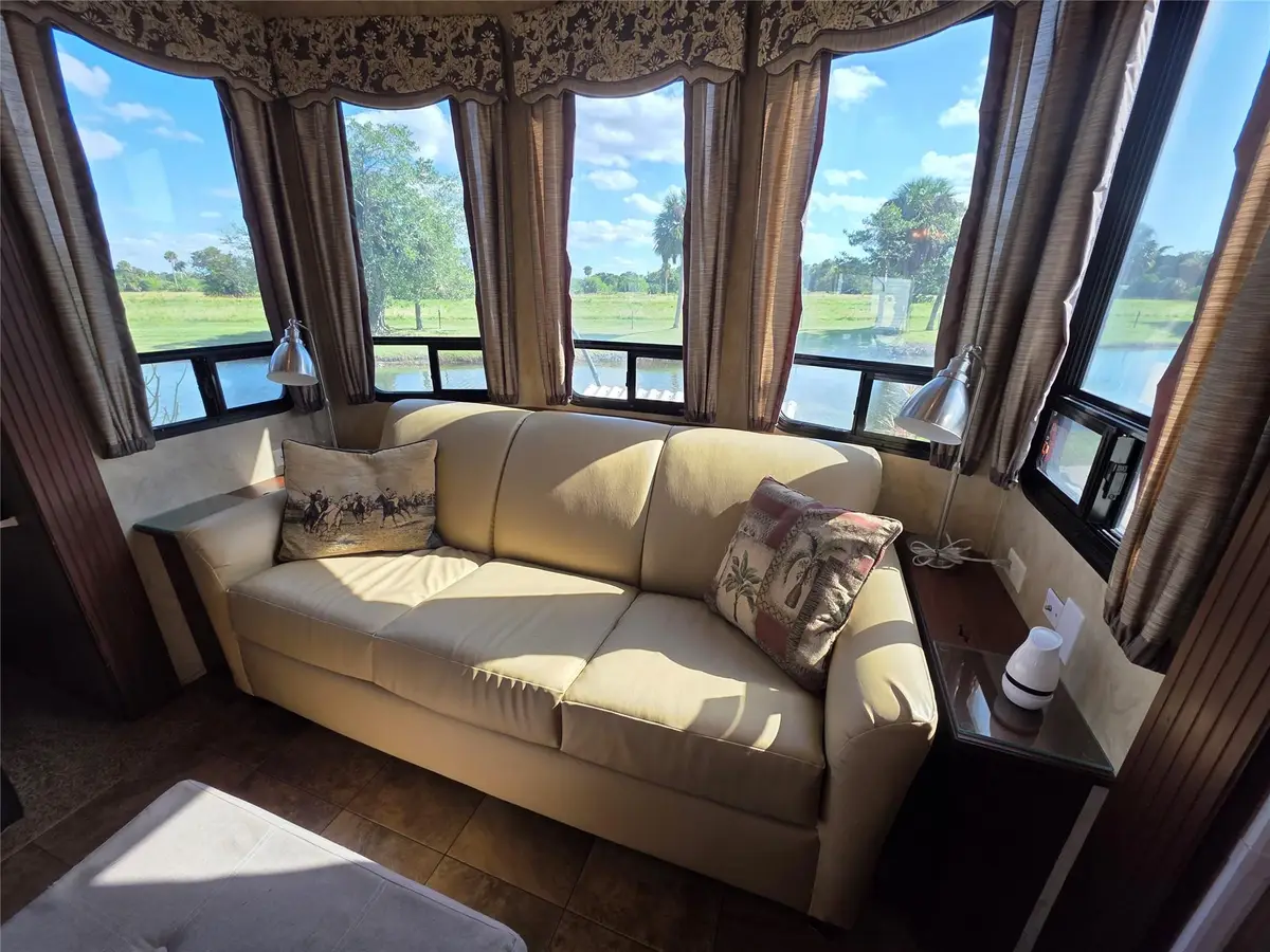 5274 SE 67th Avenue, Okeechobee, FL 34974 - #1