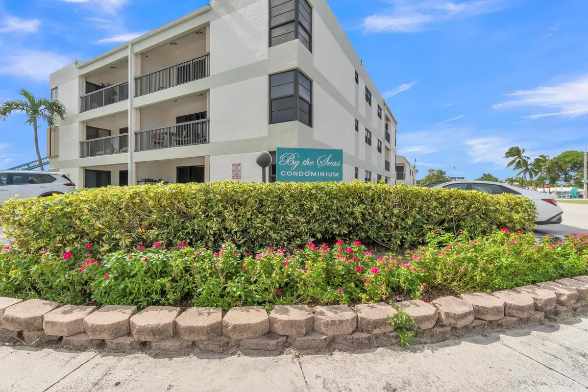 4140 N Ocean Drive #102E, Fort Lauderdale, FL 33308 - #1