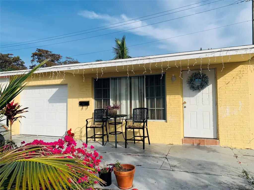 6231 SW 8th Street, North Lauderdale, FL 33068 - #1