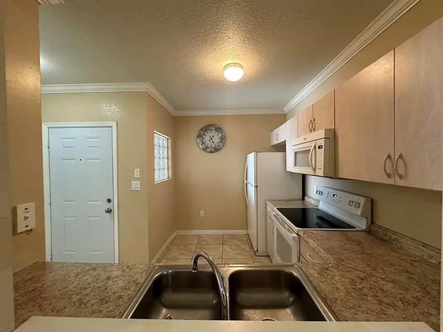 1091 Golden Lakes Boulevard #422, West Palm Beach, FL 33411 - #2