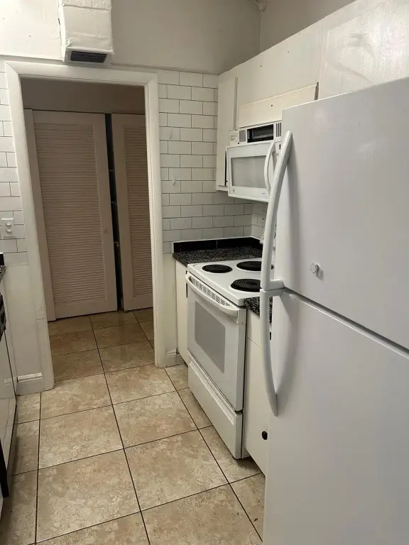 400 N Riverside Drive #102, Pompano Beach, FL 33062 - #3