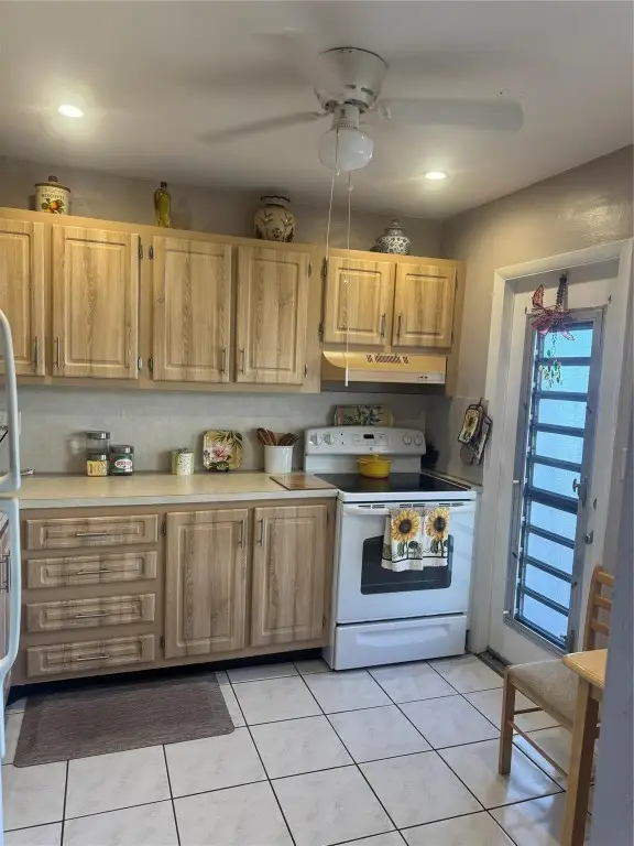 3940 NW 42 Avenue #315, Lauderdale Lakes, FL 33319 - #2