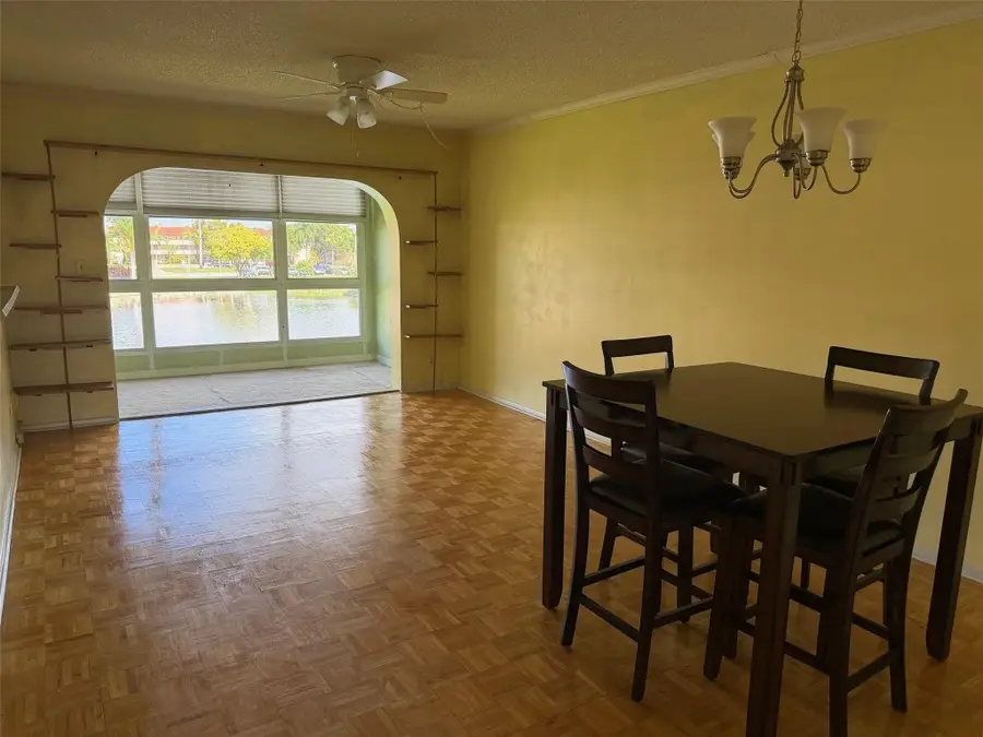 2950 W Sunrise Lks Drive #305, Fort Lauderdale, FL 33322 - #3