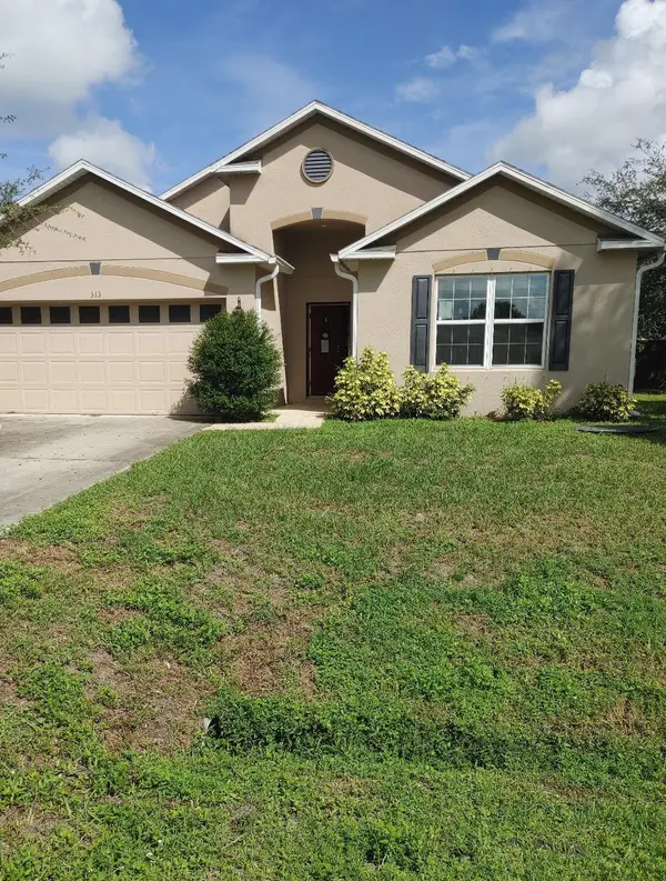 313 NE Glentry Avenue, Port St Lucie, FL 34983