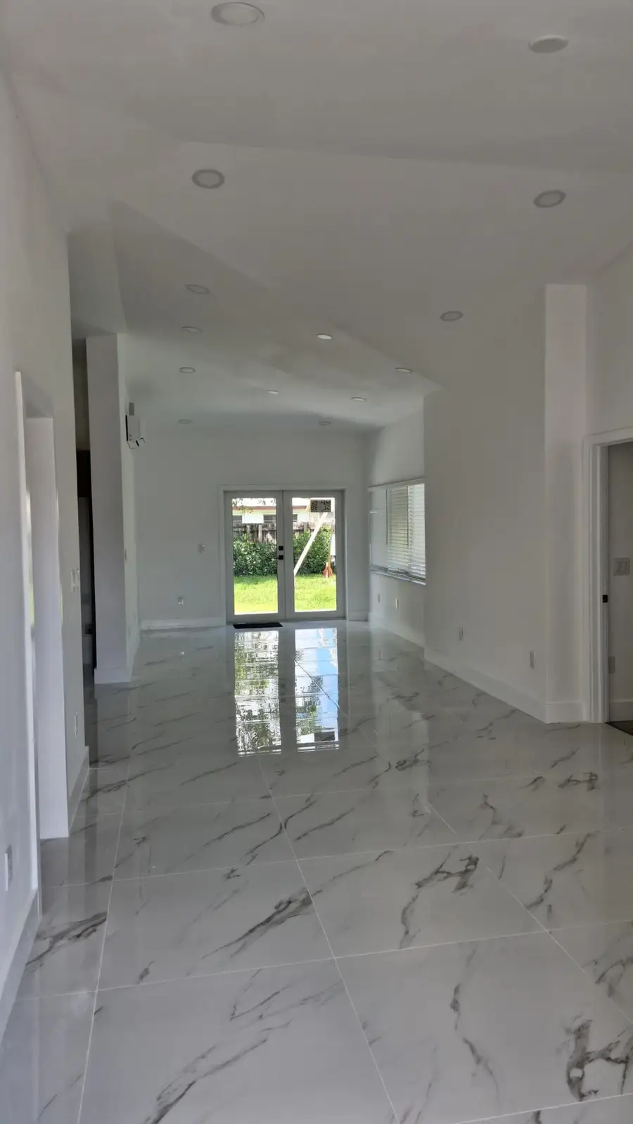 111 NE 45 Street, Oakland Park, FL 33334 - #3