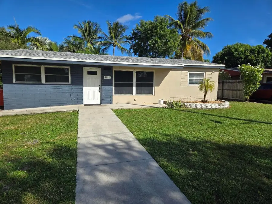 5181 SW 14th Street, Fort Lauderdale, FL 33317 - #3