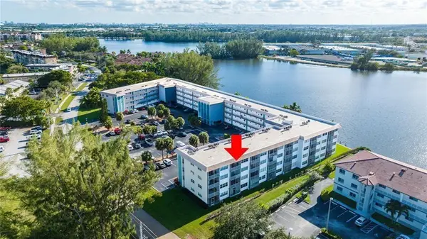 4311 Crystal Lake Drive #421, Deerfield Beach, FL 33064