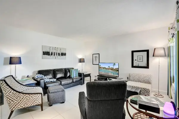 17001 NE 13th Avenue #104, Miami, FL 33162