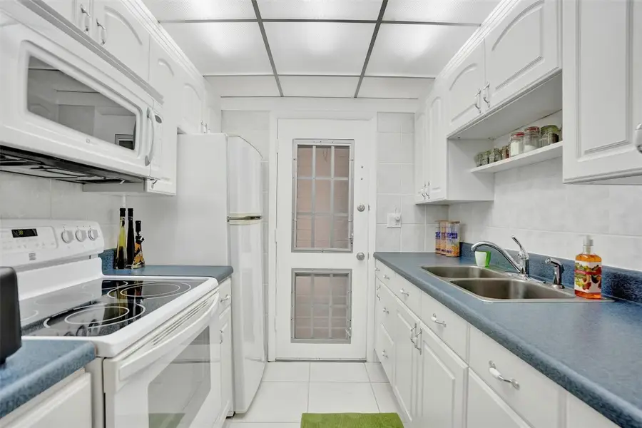 17001 NE 13th Avenue #104, Miami, FL 33162 - #3