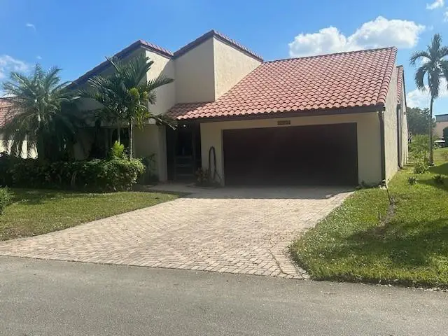 7009 Golf Pointe Circle, Tamarac, FL 33321 - #1