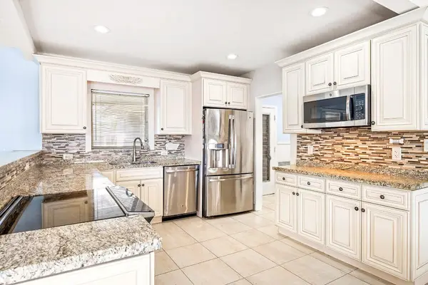 5340 NE 17th Avenue, Fort Lauderdale, FL 33334