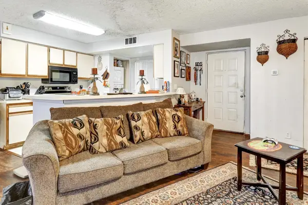 9999 Summerbreeze Drive #1010, Sunrise, FL 33322