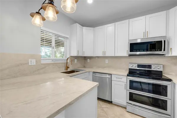 8464 Lagos De Campo Boulevard, Tamarac, FL 33321