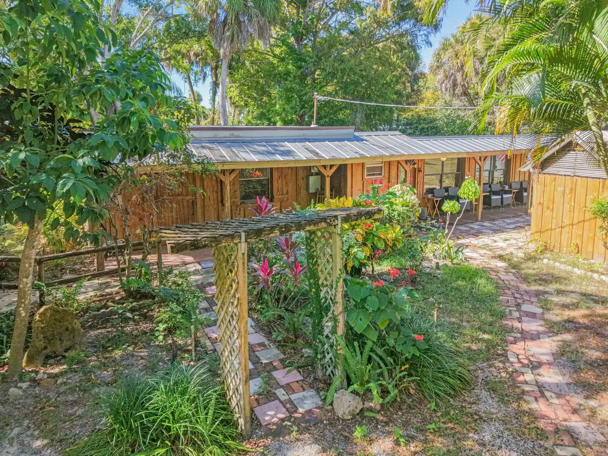 15323 E State Road 78, Okeechobee, FL 34974 - #1