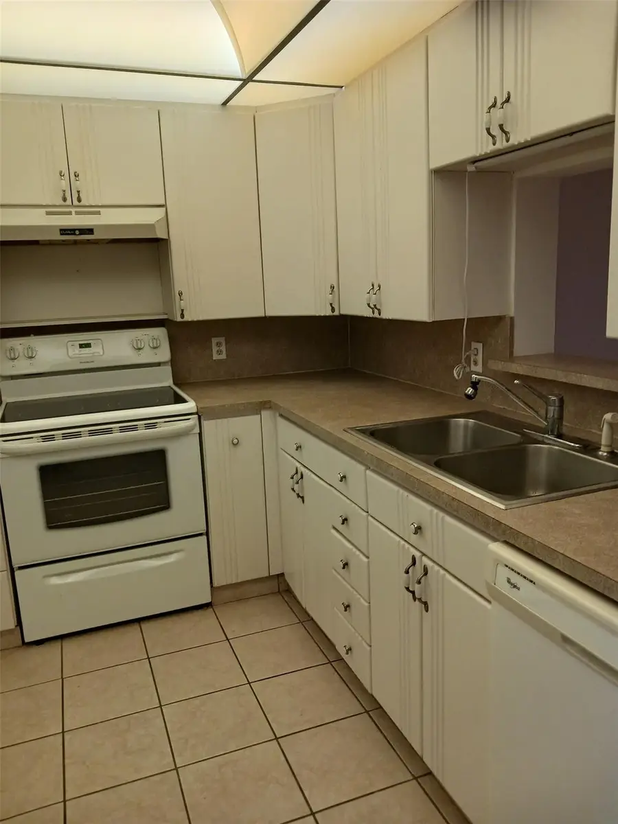 3004 Portofino Isle #G1, Coconut Creek, FL 33066 - #3