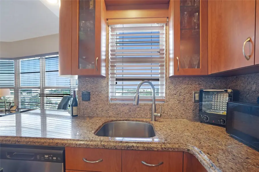 2500 NE 48th Lane #608, Fort Lauderdale, FL 33308 - #3