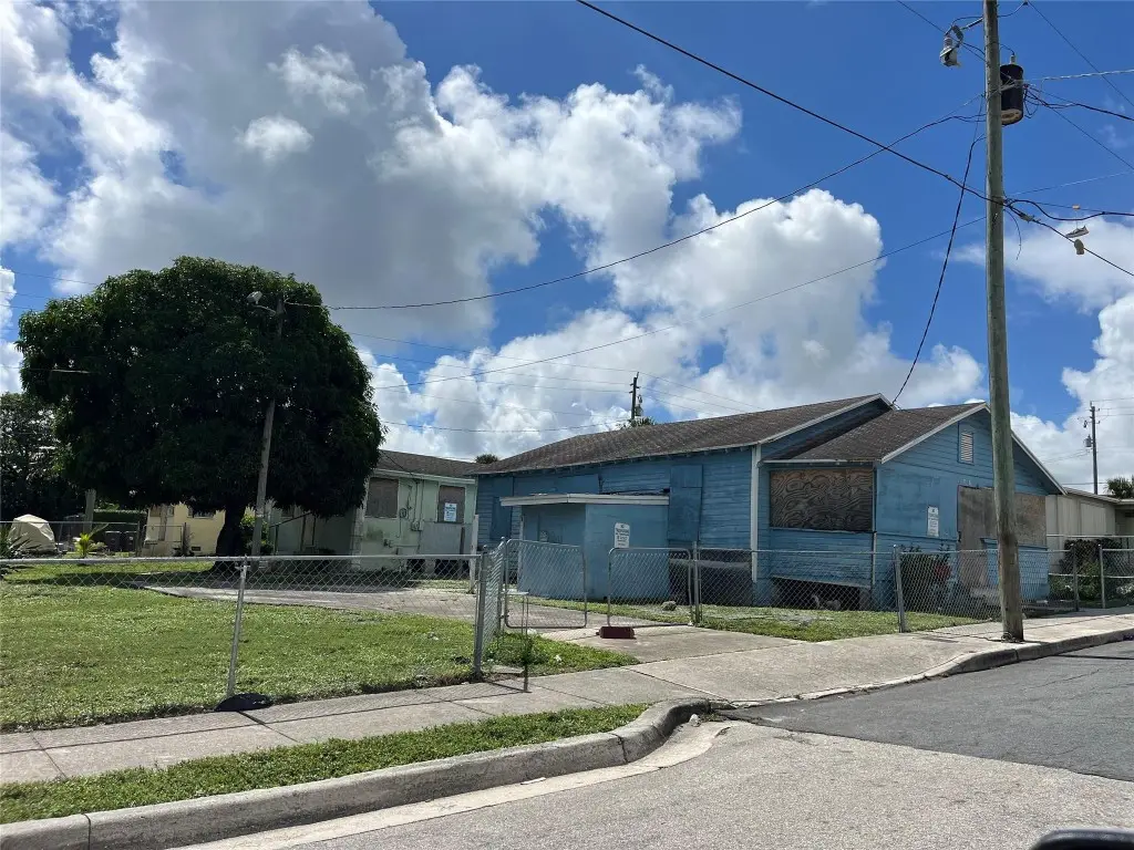 706 13th Street, West Palm Beach, FL 33401 - #1