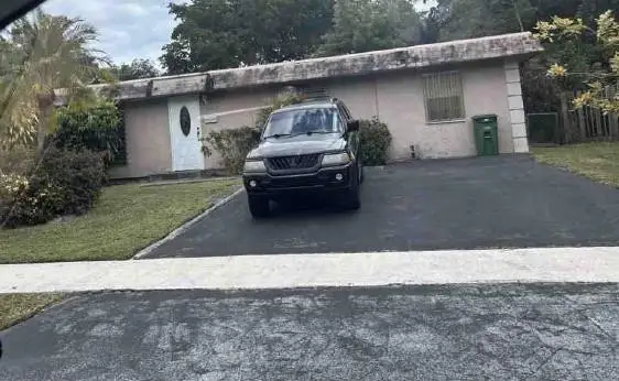 7802 NW 69th Terrace, Tamarac, FL 33321