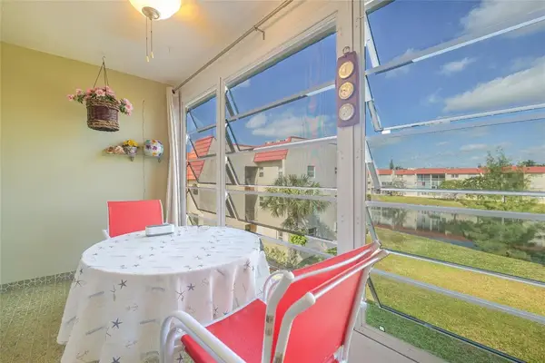 3051 Sunrise Lakes Drive #302, Fort Lauderdale, FL 33322