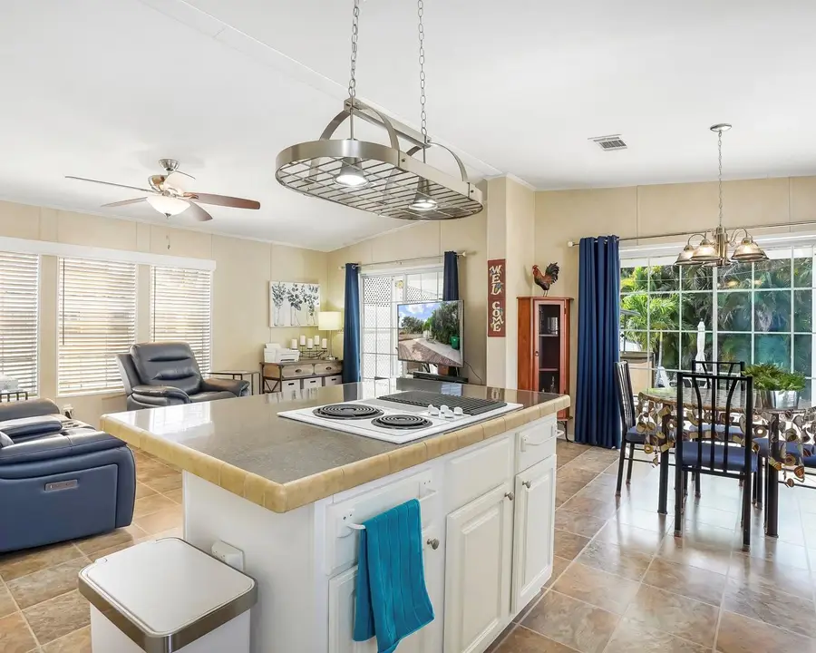 1911 SW 87th Terrace, Davie, FL 33324 - #2