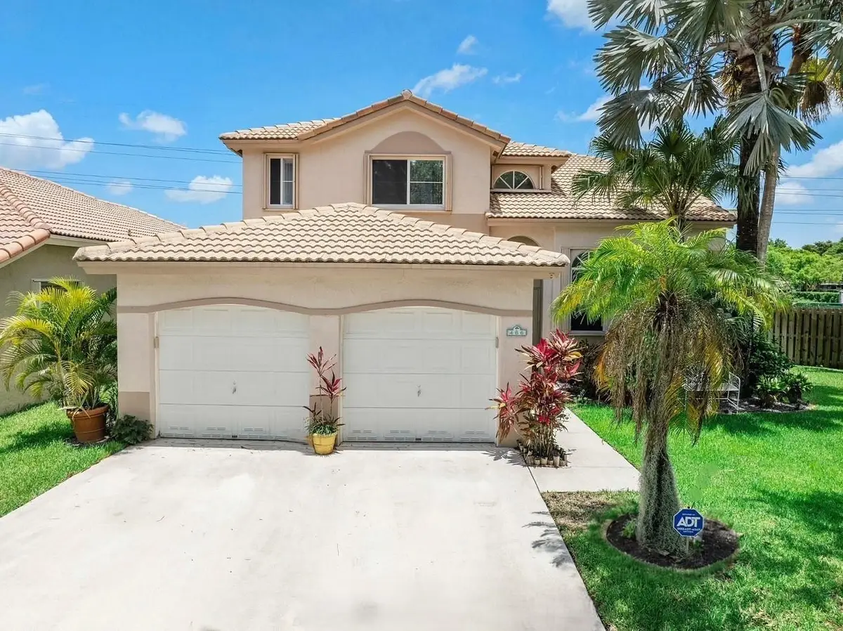 466 E Royal Cove Circle, Davie, FL 33325 - #1