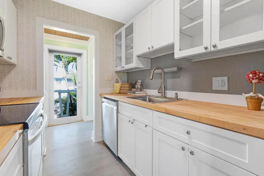 2755 NE 28th Avenue #C2, Lighthouse Point, FL 33064 - #3