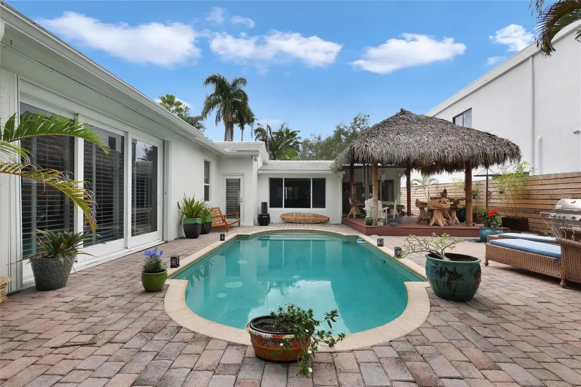 720 NE 17th Te, Fort Lauderdale, FL 33304 - #1