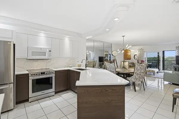 2238 N Cypress Bend Drive #608, Pompano Beach, FL 33069