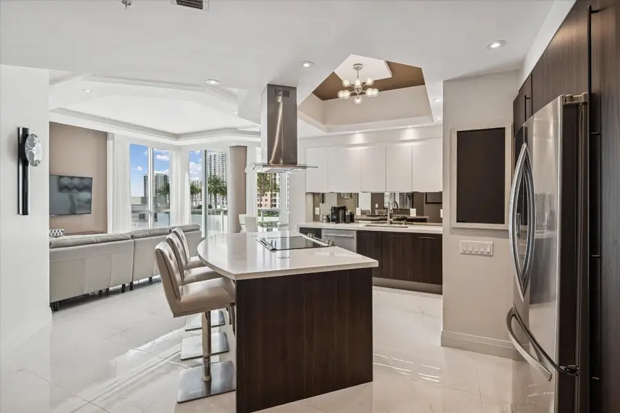 111 SE 8th Avenue #1005, Fort Lauderdale, FL 33301 - #3