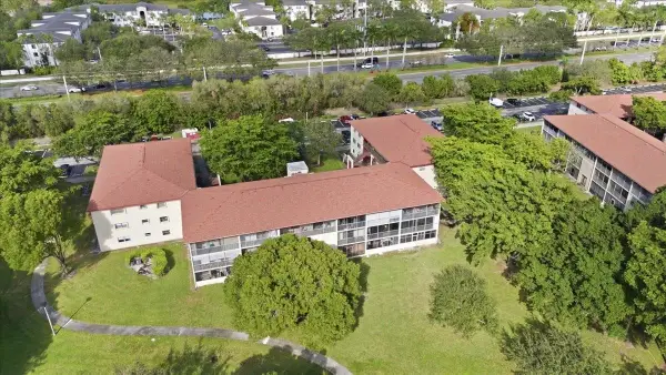 13300 SW 1st Street #206o, Pembroke Pines, FL 33027