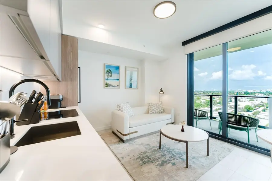 580 72nd Street #1413, Miami Beach, FL 33141 - #3