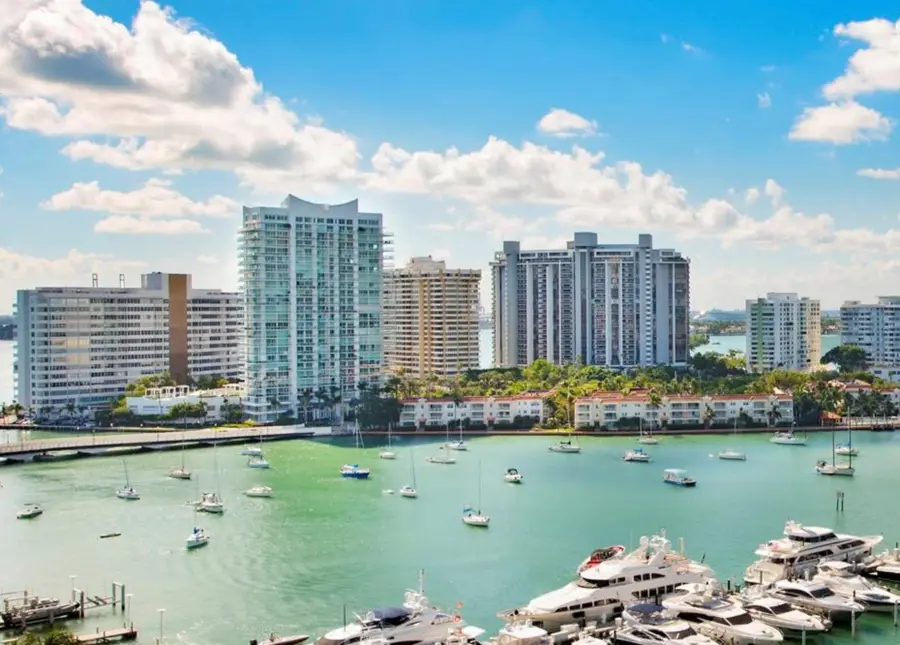 10 Venetian Way #502, Miami Beach, FL 33139 - #3