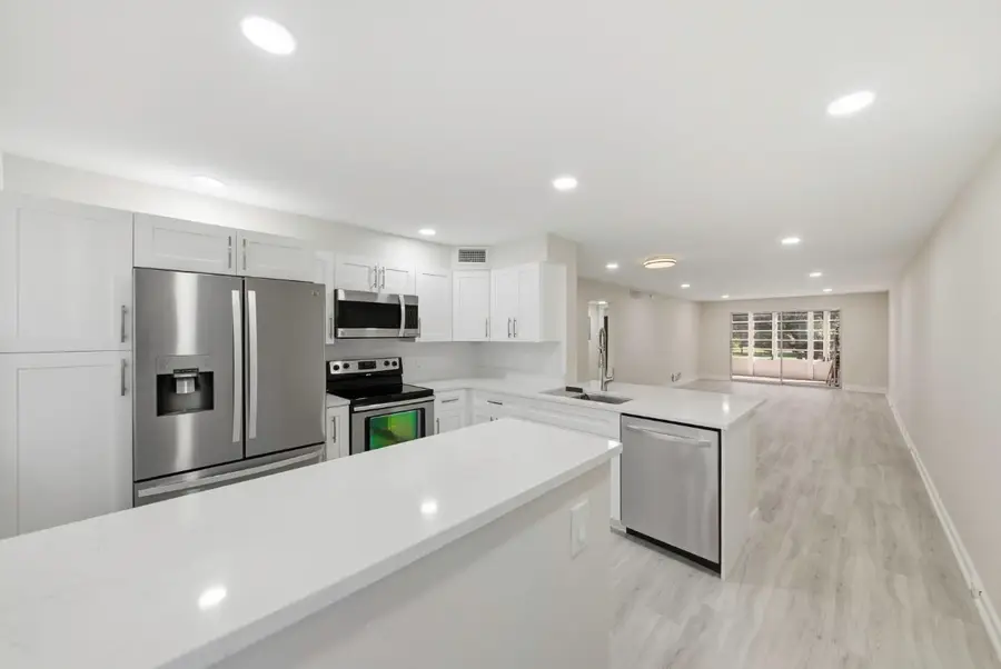 2901 Victoria Circle #B-2, Coconut Creek, FL 33066 - #3