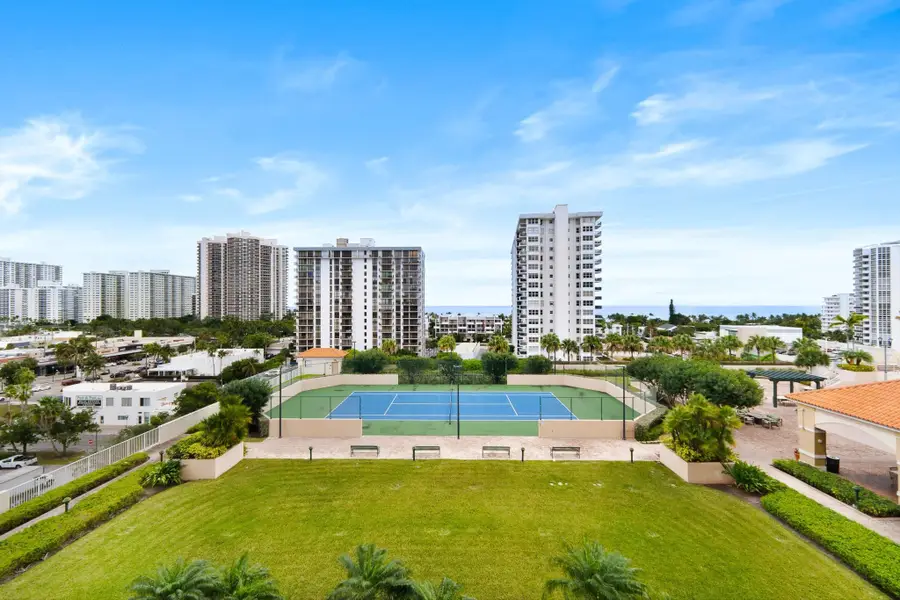 3020 NE 32nd Avenue #905, Fort Lauderdale, FL 33308 - #2