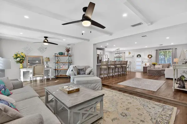 801 SE 9th Avenue, Deerfield Beach, FL 33441