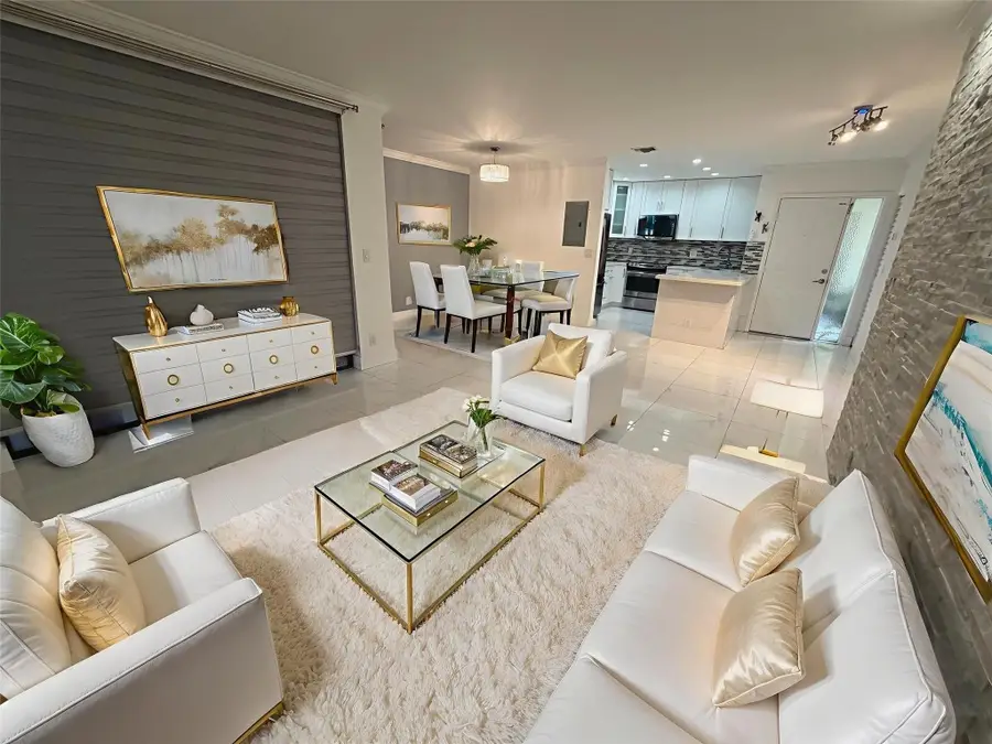 2899 S Carambola Circle #2090, Coconut Creek, FL 33066 - #2