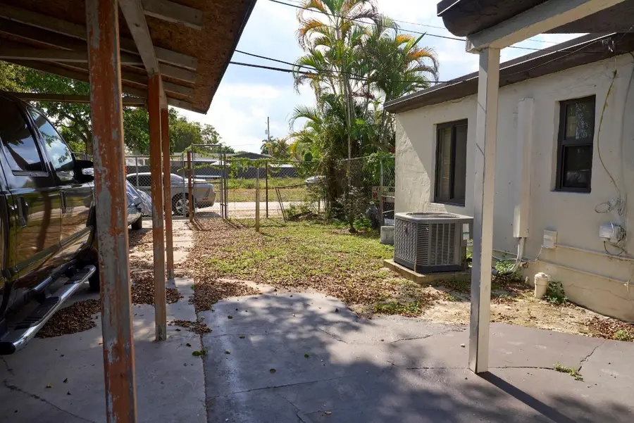 14135 NW 22nd Place, Opa Locka, FL 33054 - #2