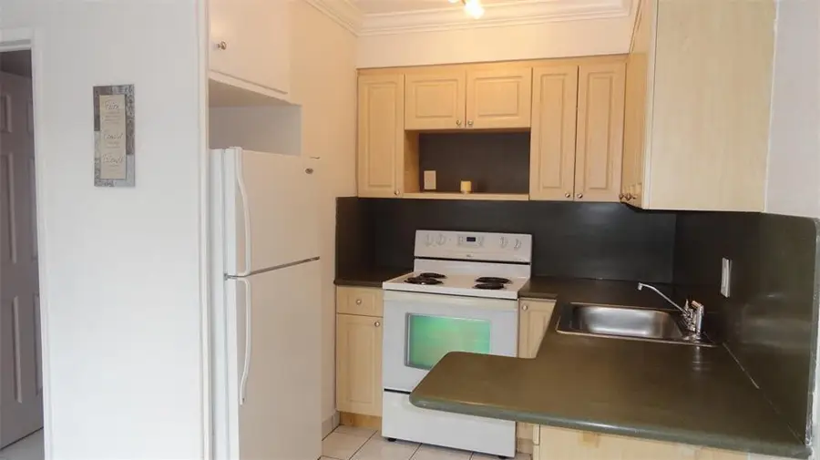 2211 Lincoln Street #11, Hollywood, FL 33020 - #2