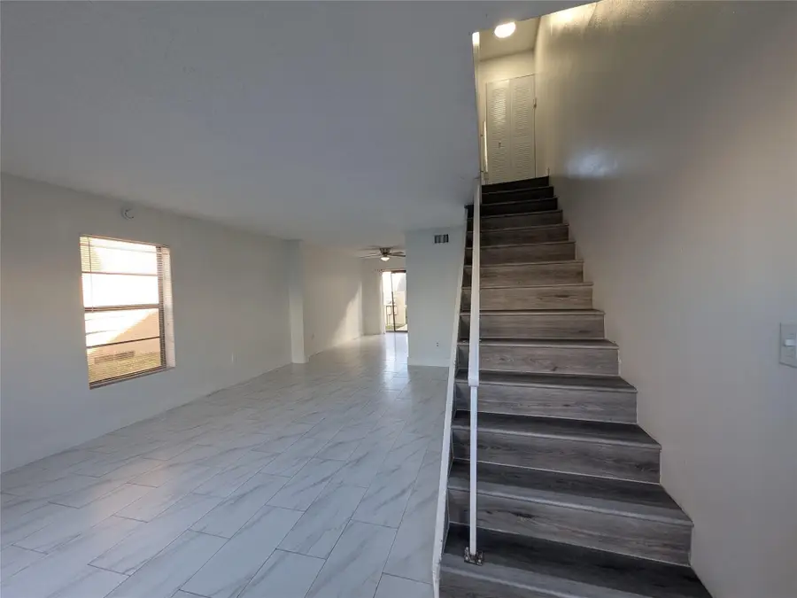 2456 NW 52nd Avenue #2456, Lauderhill, FL 33313 - #2