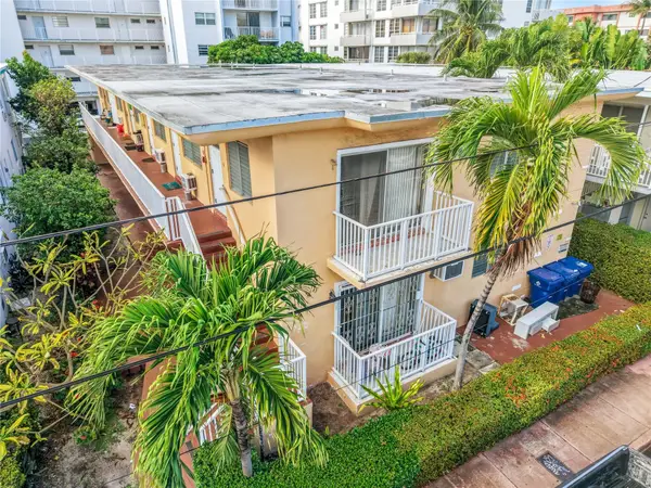 7720 Harding #1, Miami Beach, FL 