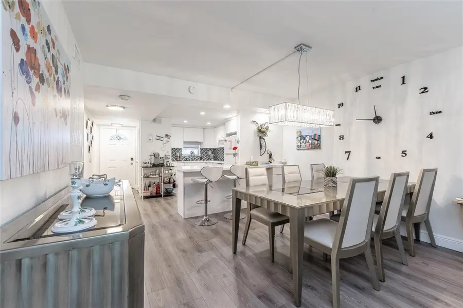 8901 S Hollybrook Boulevard #201, Pembroke Pines, FL 33025 - #2