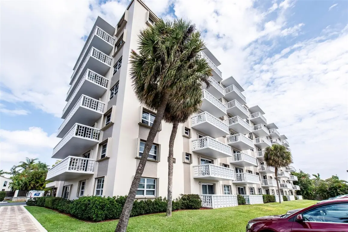 1831 NE 38th Street #206, Fort Lauderdale, FL 33308 - #1