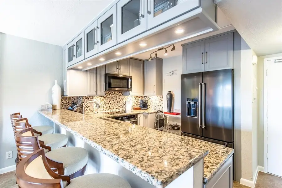 1831 NE 38th Street #206, Fort Lauderdale, FL 33308 - #3