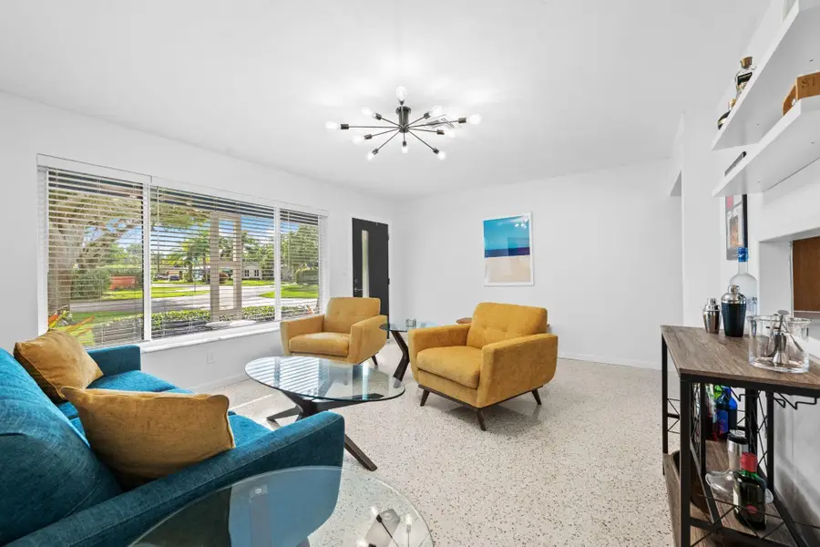 409 NW 27th Street, Wilton Manors, FL 33311 - #2