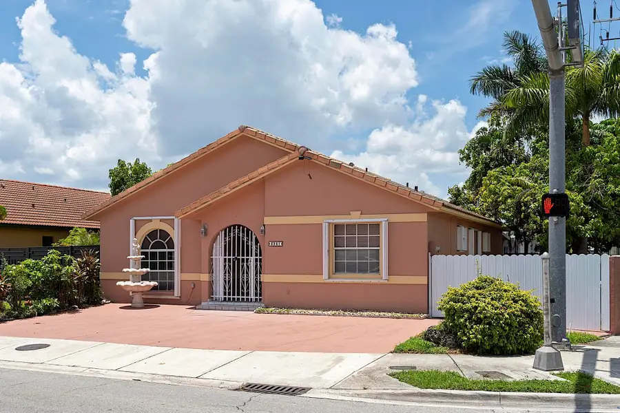 3201 W 76th Street, Hialeah, FL 33018 - #3