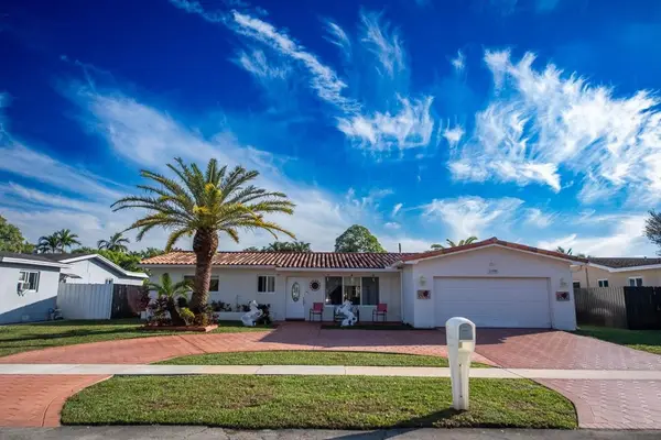 11040 NW 16th Street, Pembroke Pines, FL 33026