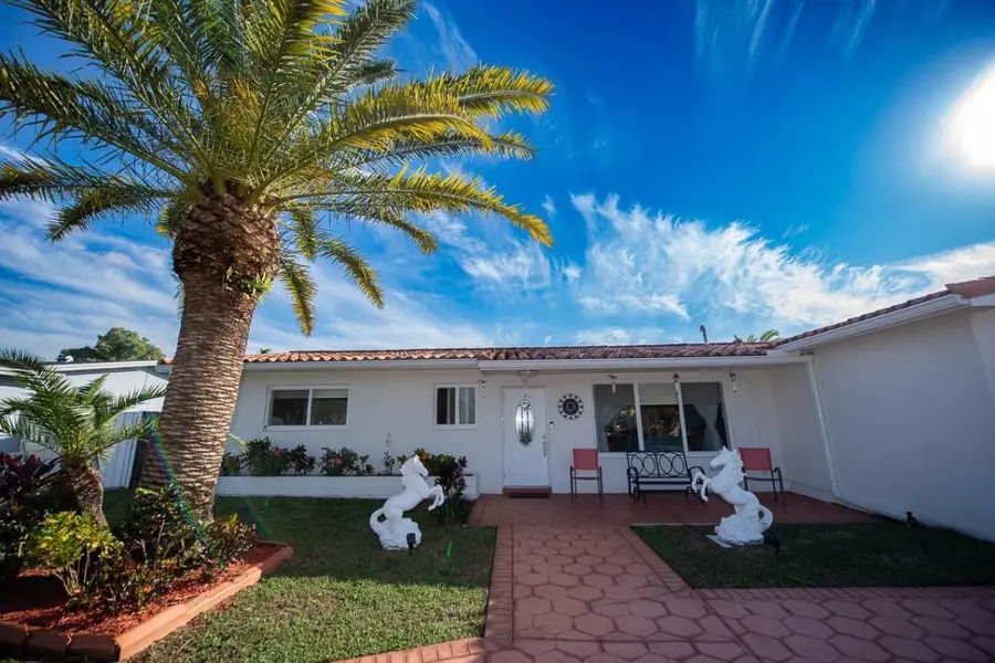 11040 NW 16th Street, Pembroke Pines, FL 33026 - #3