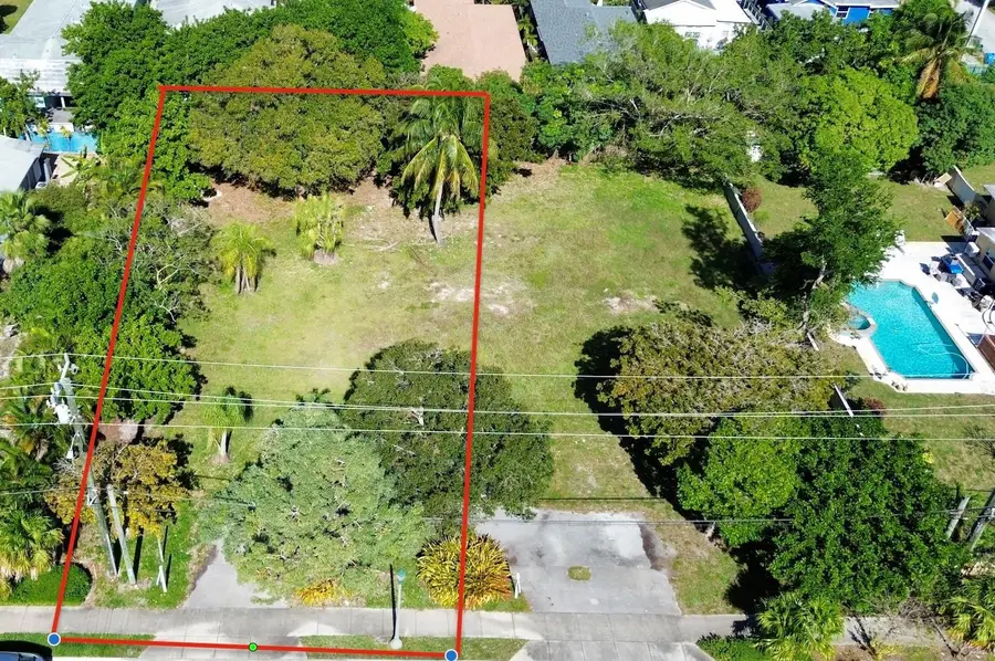 935 NE 34th Court, Oakland Park, FL 33334 - #2