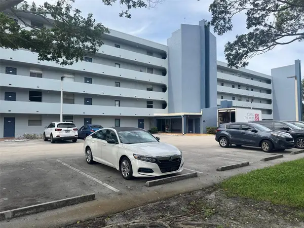 5301 NW 2nd Avenue #PH-D, Boca Raton, FL 33487