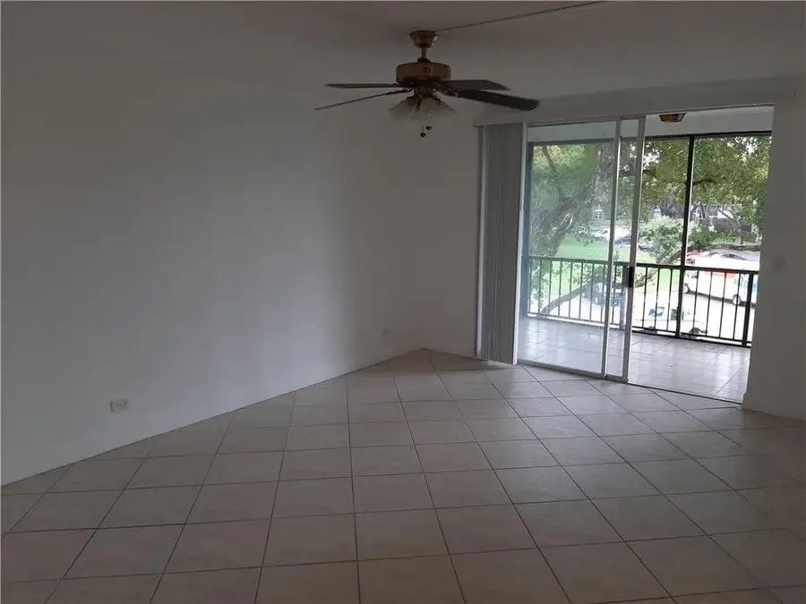 3650 Inverrary Drive #3Q, Lauderhill, FL 33319 - #3